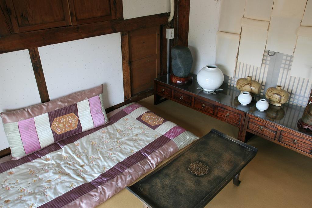 Jinrae Lee'S Traditional House Boseong Exterior foto